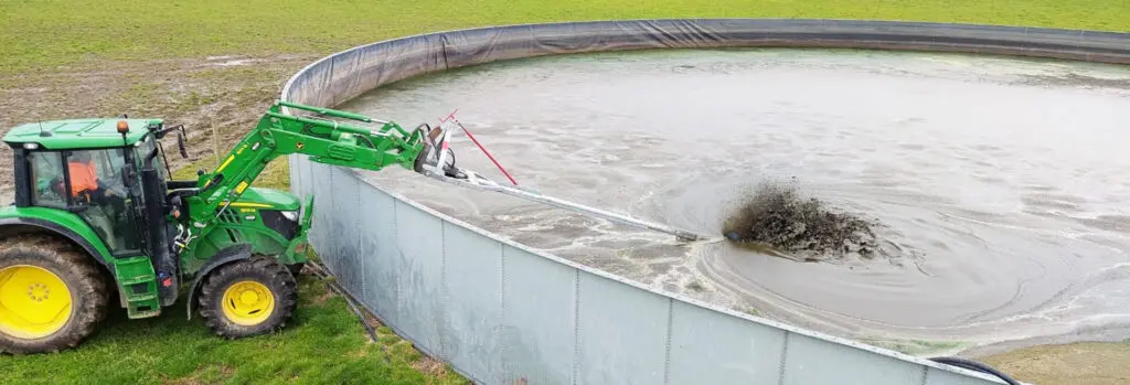 Top 3 Slurry Stirrers for Above Ground Tanks 9 Nevada Hydraulic PTO Stirrer in actio over the wall of an above ground tank