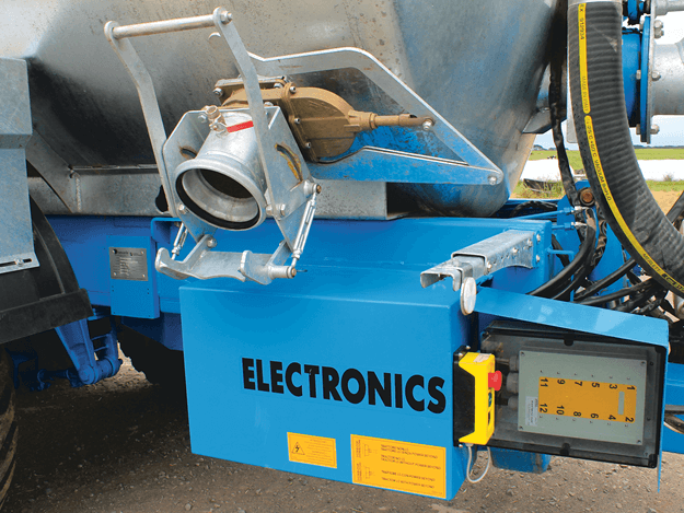 Farm Trader Review: Nevada MB200 Slurry Tanker 3 Nevada Farm Trader 20000L Tridem Slurry Tanker