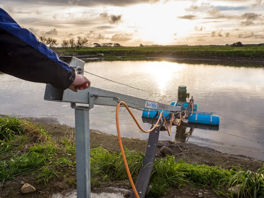 Progress Cavity Vs Floating Centrifugal Effluent Pumps 5 Nevada PondBoom winding in the centrifugal pump