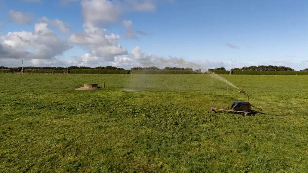 Are Travelling Irrigators the Most Labour Efficient for Effluent Management? 2 Nevada King Cobra Travelling Rain Gun spreading effluent in paddock