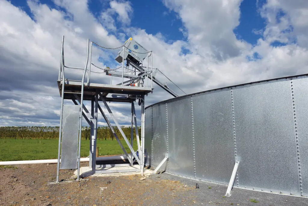 How to Stir an Above Ground Tank 2 Nevada Pedestal for an above ground effluent tank