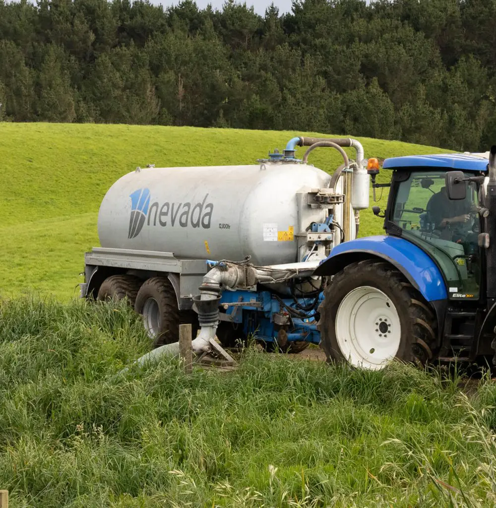 3 Labour Saving Tips for Effluent Management 2 Nevada Slurry Tanker loading effluent via the 8 inch auto-fill arm