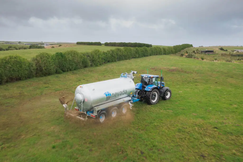 Why Dairy Farmers are Trending Towards Larger Slurry Tankers 1 Larger slurry tanker, Nevada Triple Axle