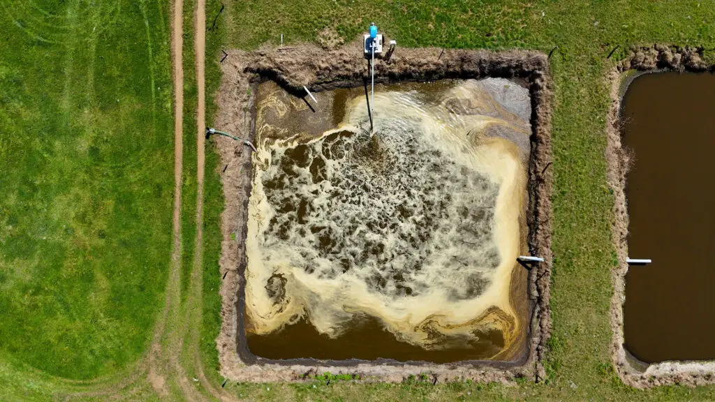 How to Maximise the Value of Your Effluent Pond Nutrients 3 Maximise the Value of Your Effluent Pond Nutrients with a good stirrer