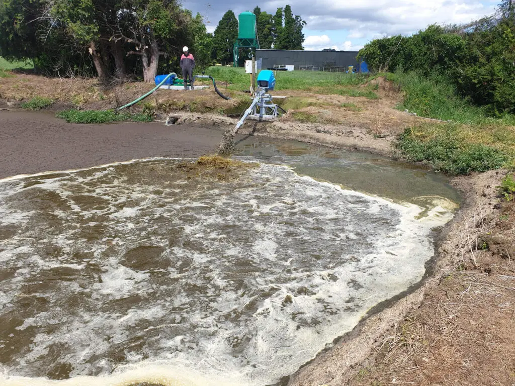 John’s Thorough Investigation Paid Off 2 John's pond now healthy with the added Nevada Electric Stirrer