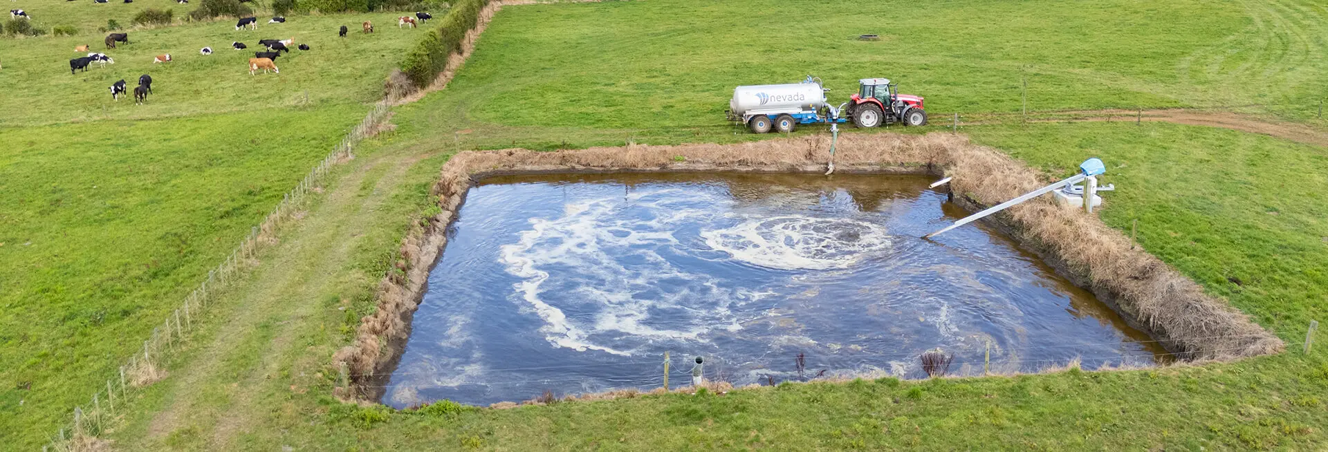 Nevada Slurry Tanker and Electric stirrer at effluent pond