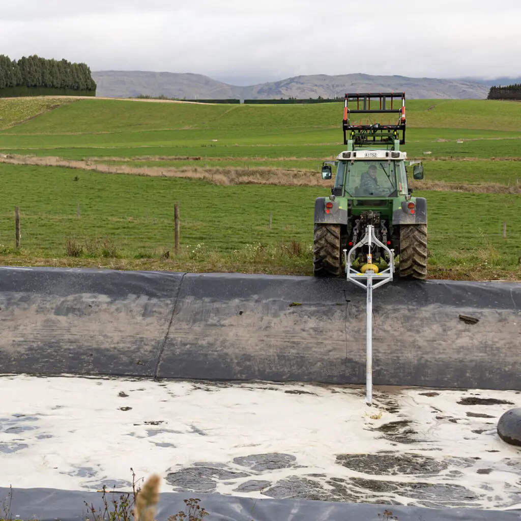 How to Choose the Right Effluent Pond Stirrer 10 Ben and Mackenzies Nevada PTO stirrer in action