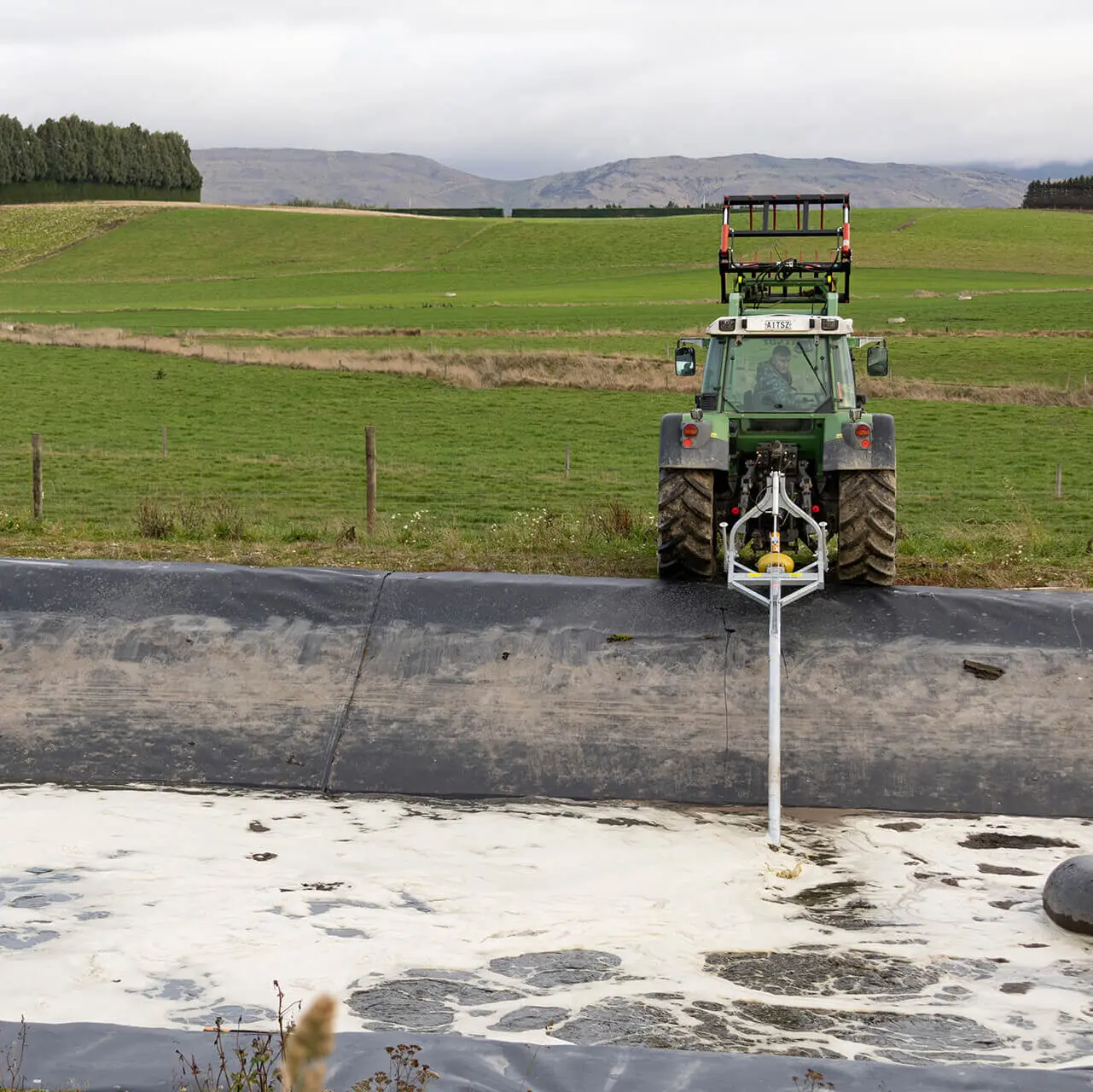 How Often Should an Effluent Pond be Stirred? 1 Ben and Mackenzies Nevada PTO stirrer in action