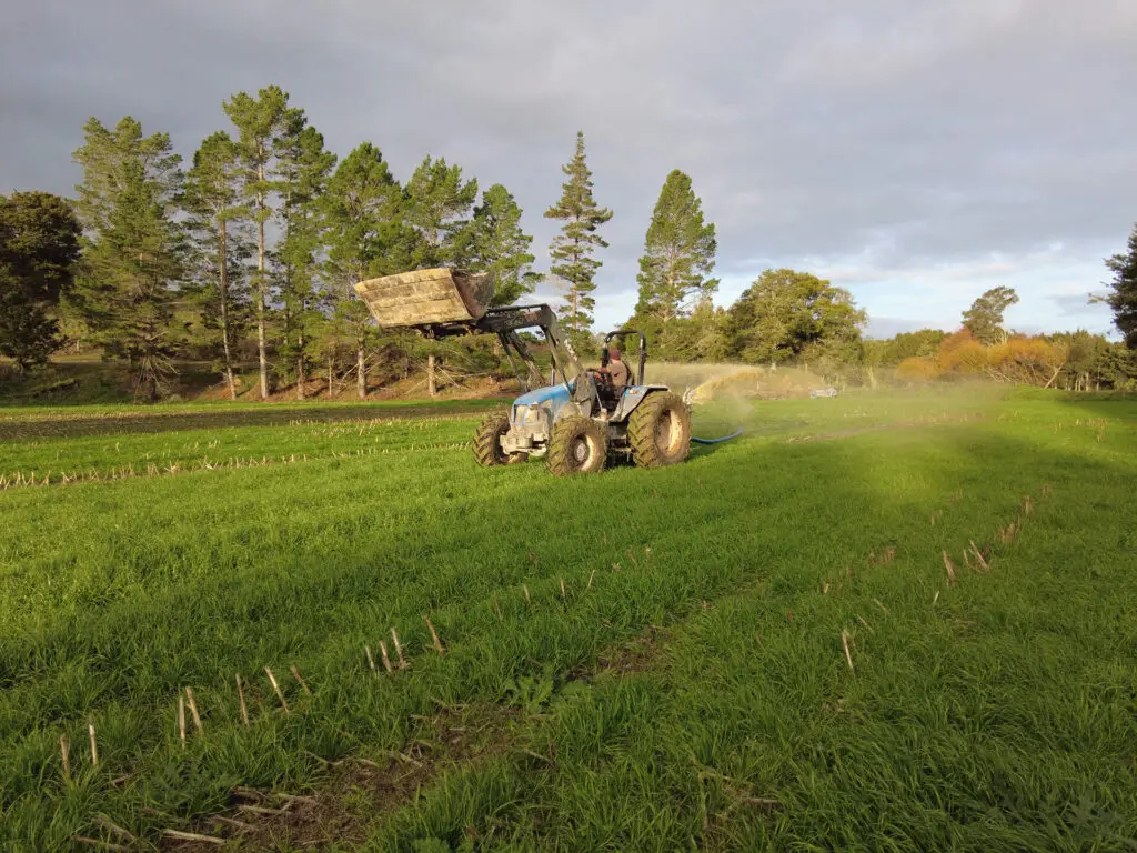 How to Utilise Effluent for Cropping 3 Ross Robinson spreading effluent with his Nevada 3PL RainWave Drag Hose system