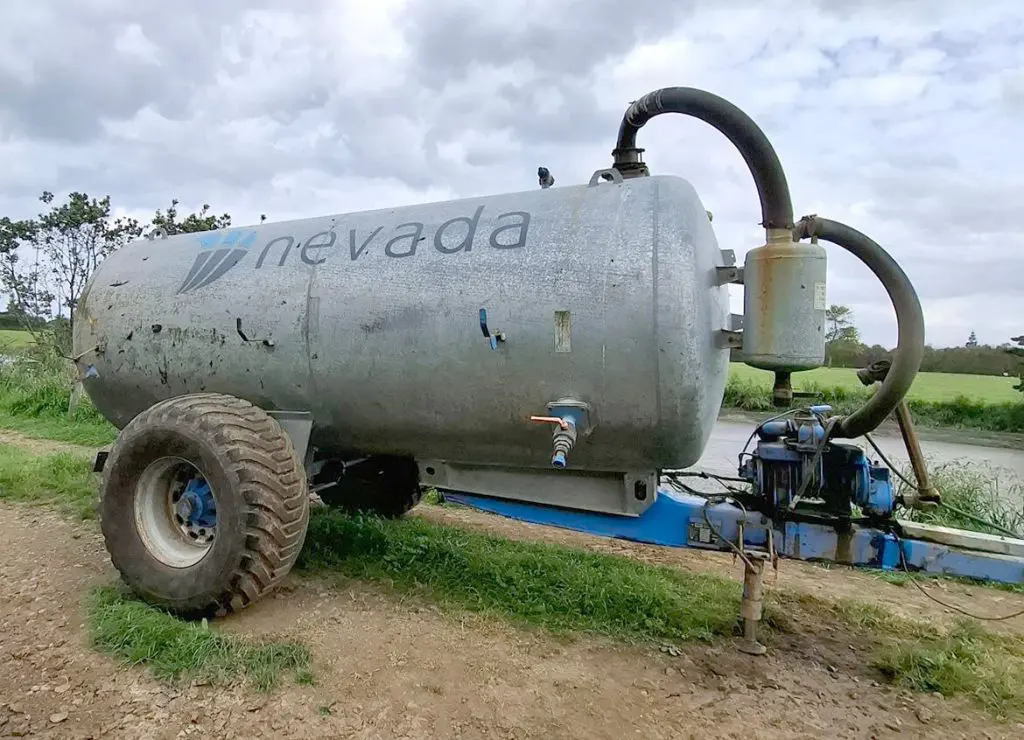 Nevada Trade-in 8,200L Single Axle Slurry Tanker for sale