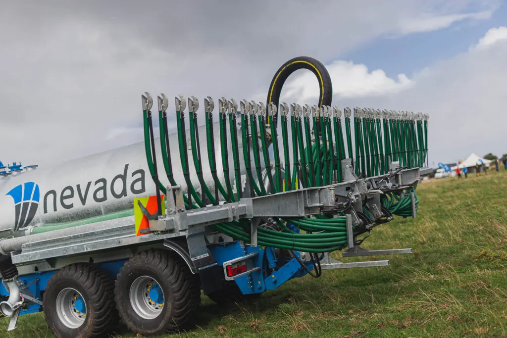 The Ultimate Guide to Slurry Tankers 5 Nevada Slurry Tanker with a trailing shoe applicator