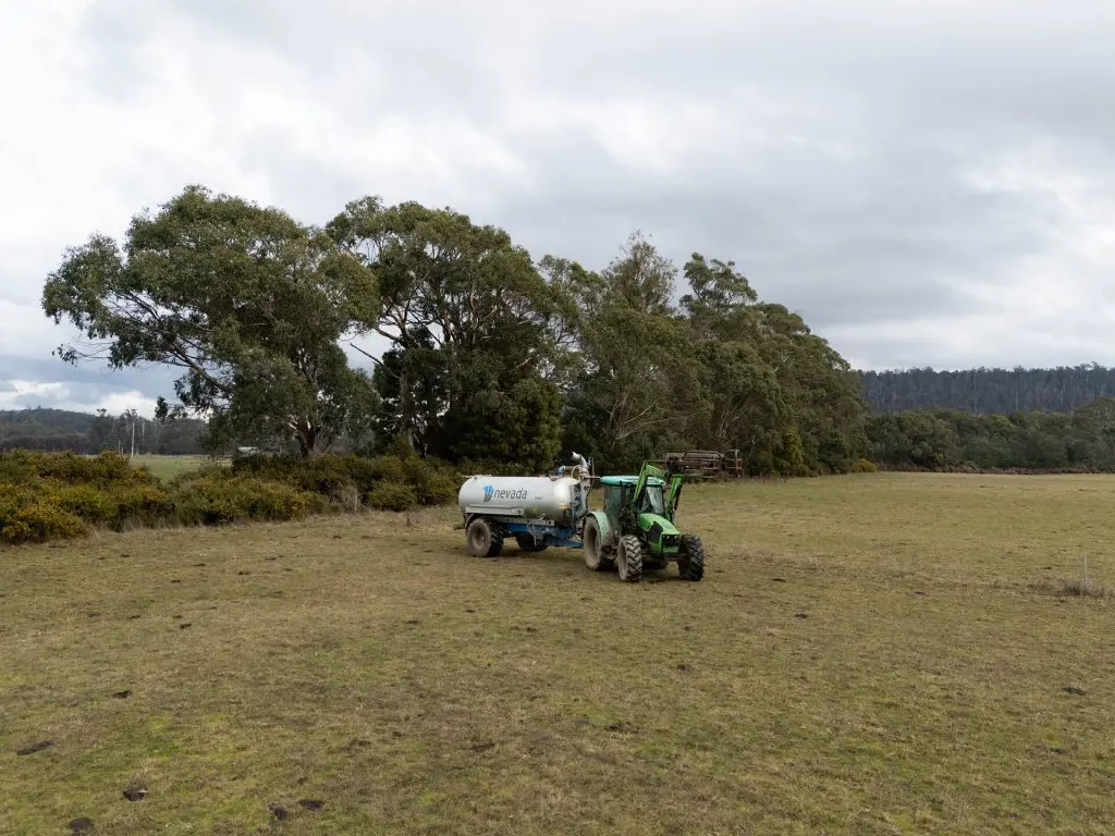 What do a Slurry Tanker and Robotics have in Common? 1 Nevada 10,000L Single Axle Slurry Tanker spreading effluent in Deloraine, Tasmania. Australia