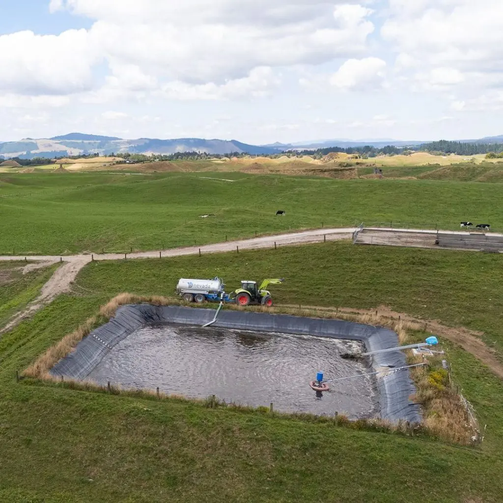 4 Top Benefits of Effluent Pond Stirring 3 Nevada Centrifugal pump, 10,000L Slurry tanker and Electric Stirrer at an Effluent Pond