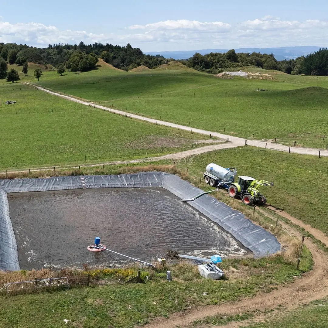 Lined Effluent pond with Nevada Slurry Tanker