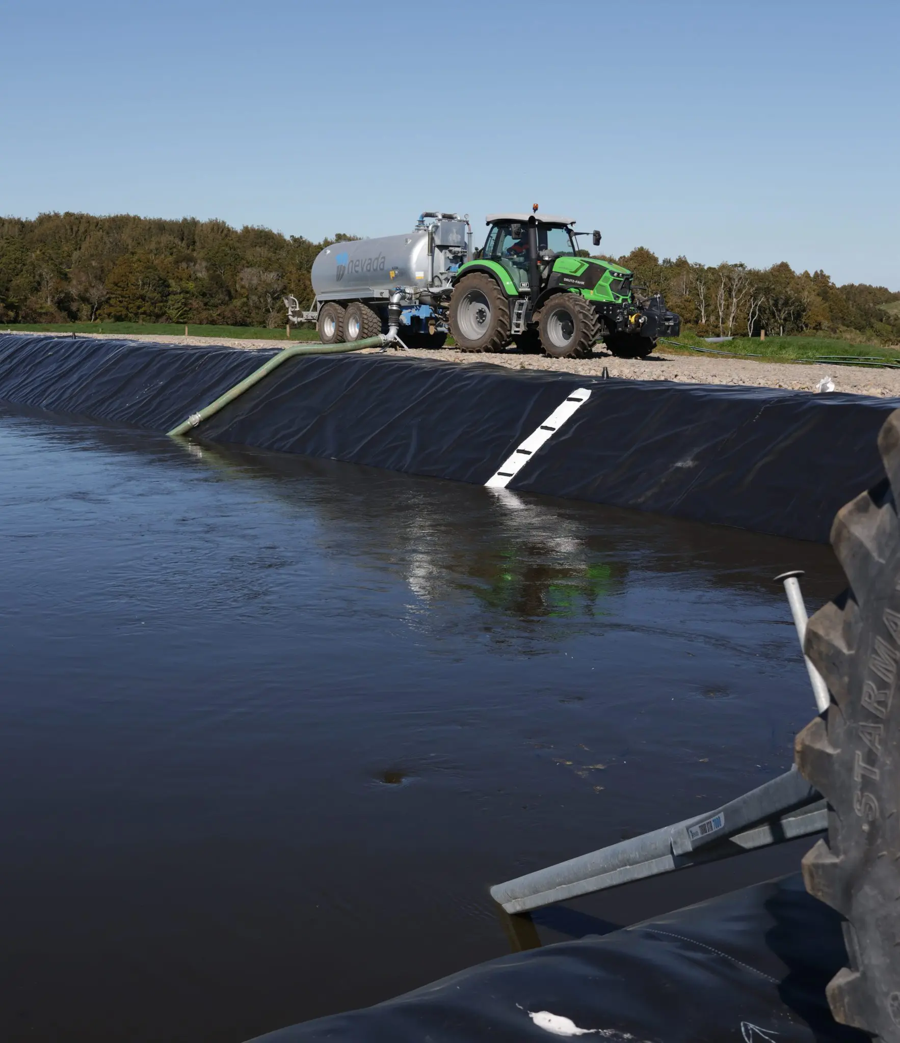 Spreading Dairy Effluent on Uneven Ground | Aaron Broughton 2 Dairy effluent slurry tanker and effluent pto pond stirrer