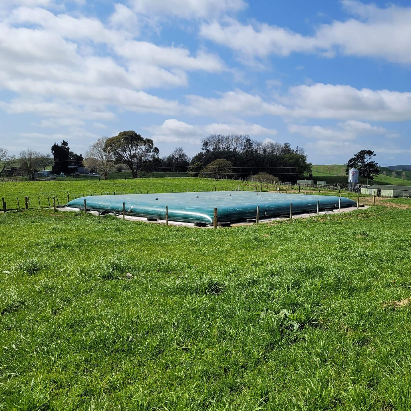 Will a Bladder Tank Work For You? 1 Nevada Bladder Tank on farm